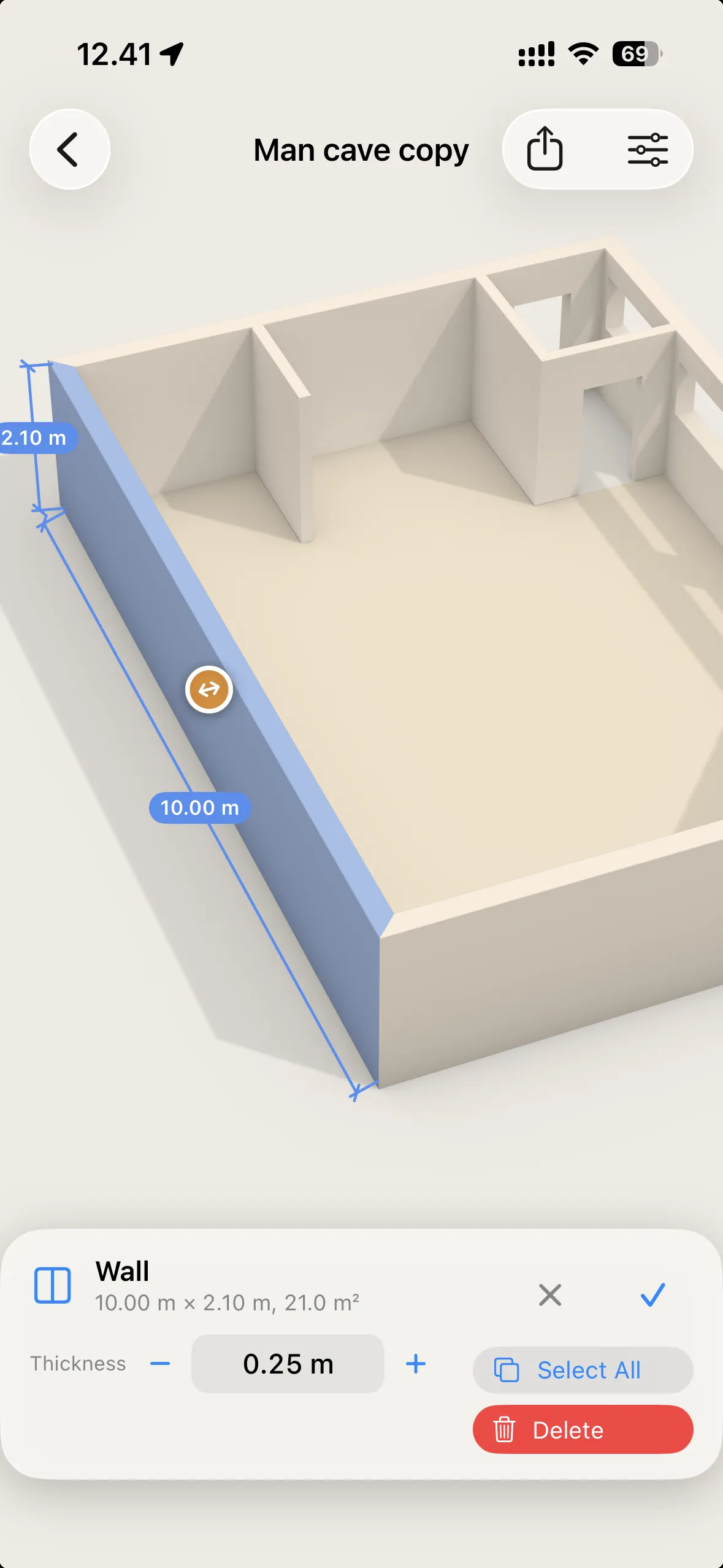 Editing a wall's thickness and length on iPhone